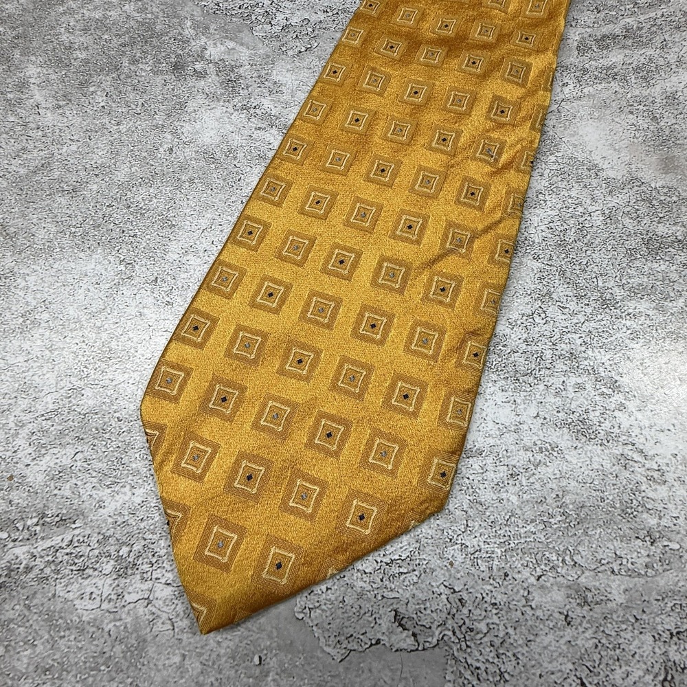 XMI Silk Tie Mens One Size Gold Geometric Pointed 100% Silk Made In USA Necktie